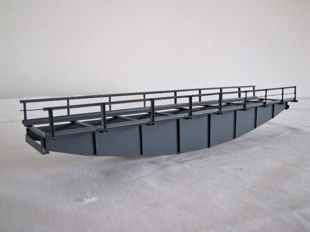 H0 Hack 12150 - Metal arched box ramp. Model T28